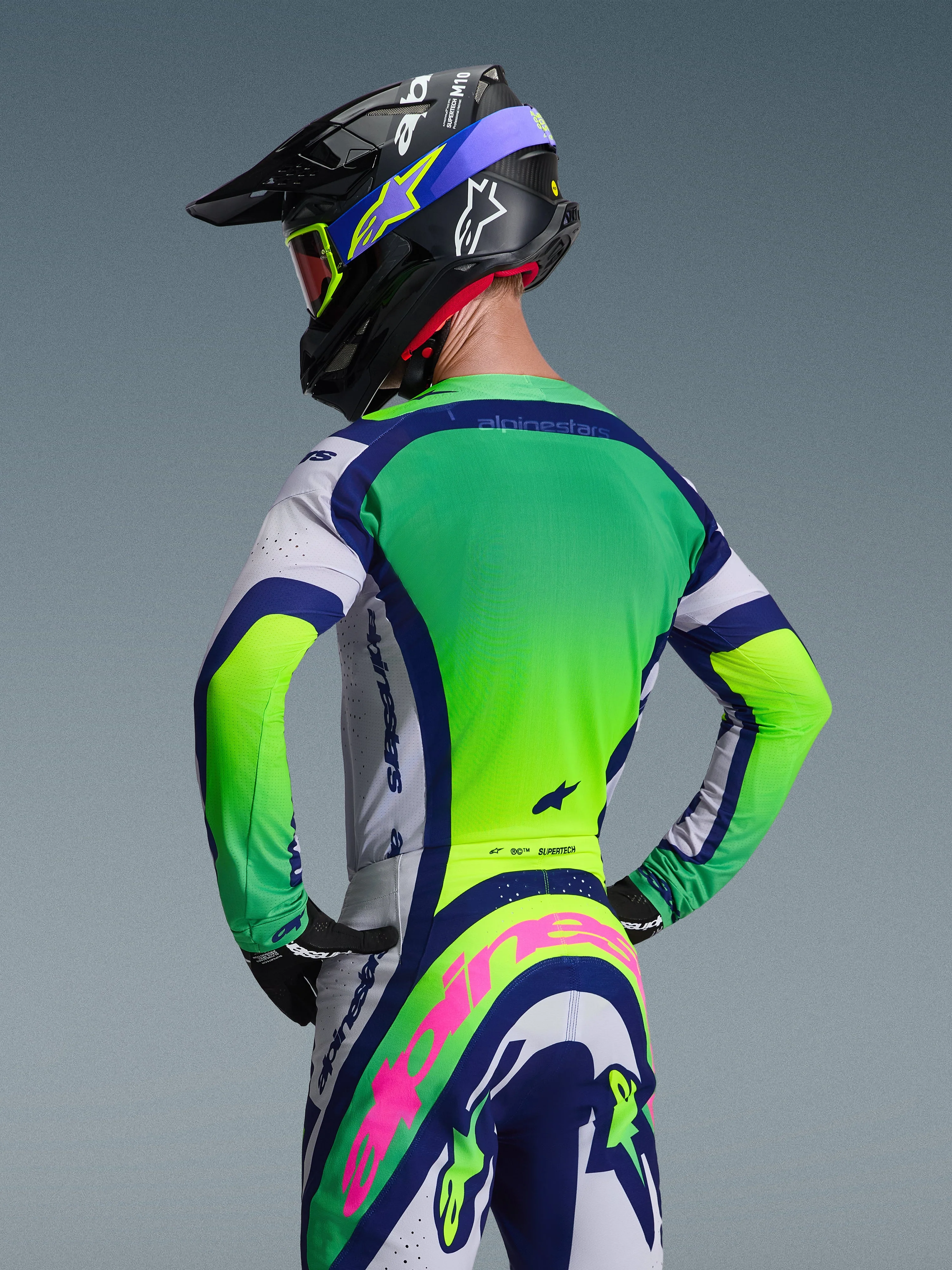 2026 Supertech Vista Gear Set - Image 8