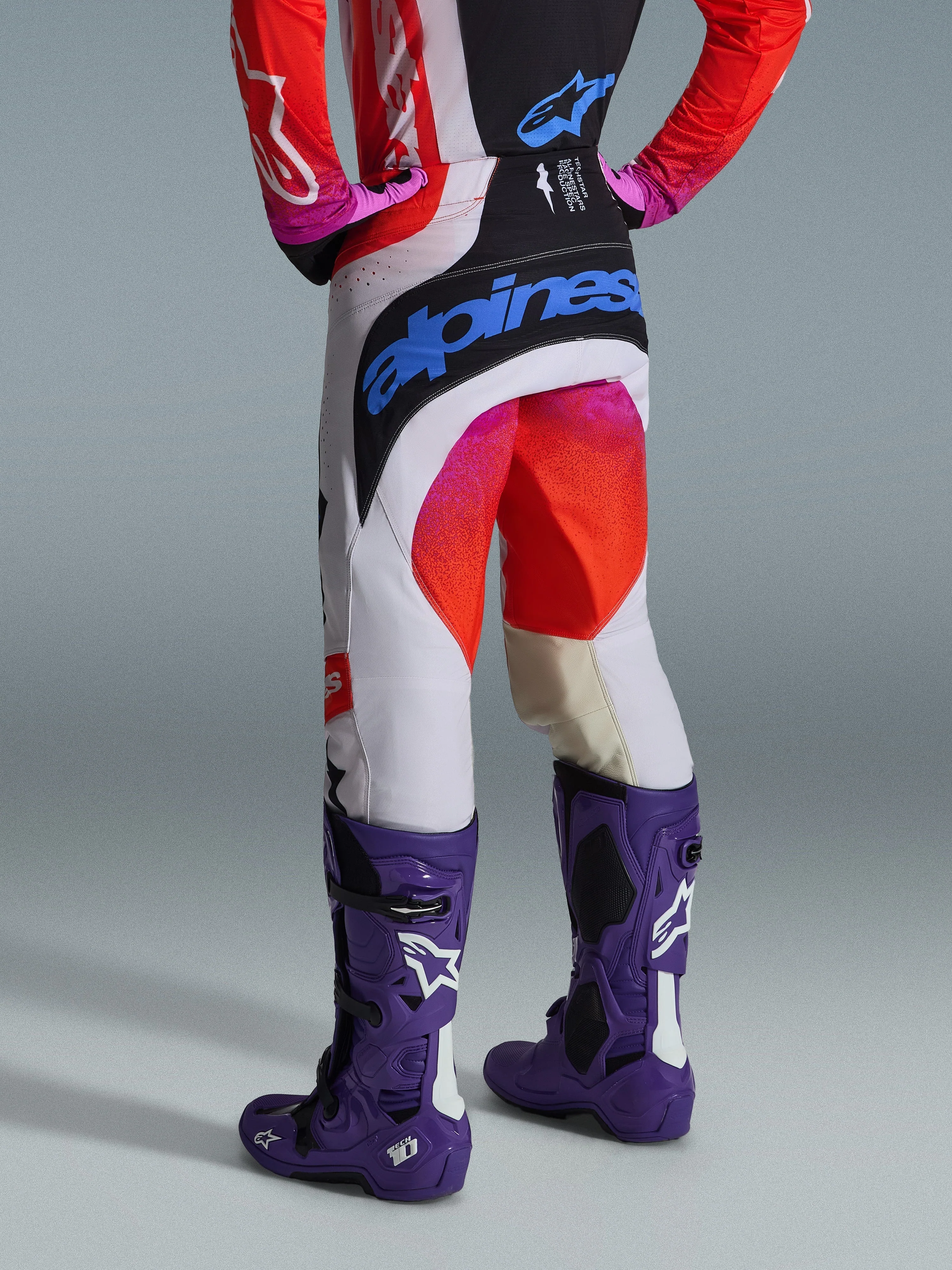 2026 Techstar Knif Gear Set - Image 11