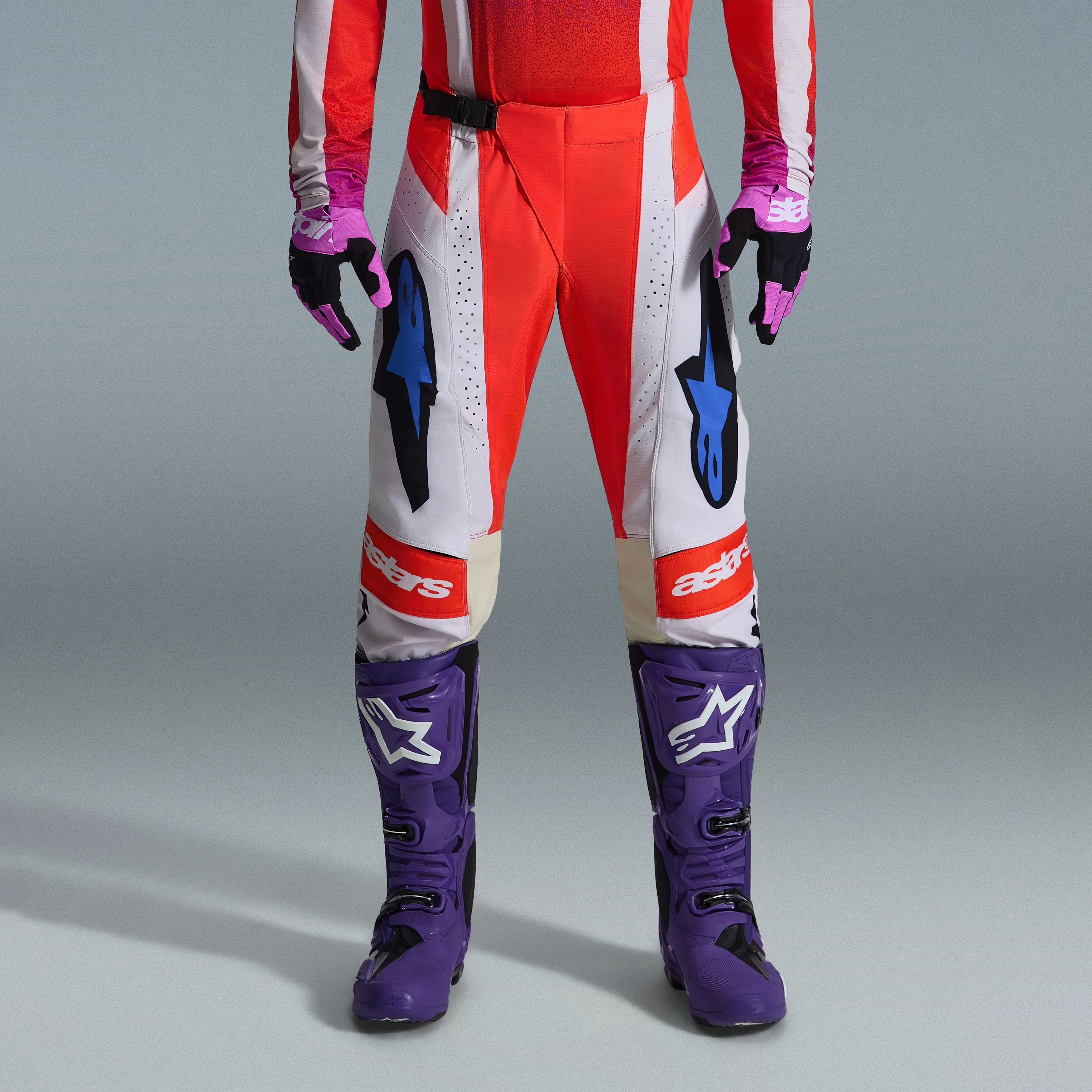 2026 Techstar Knif Gear Set - Image 9
