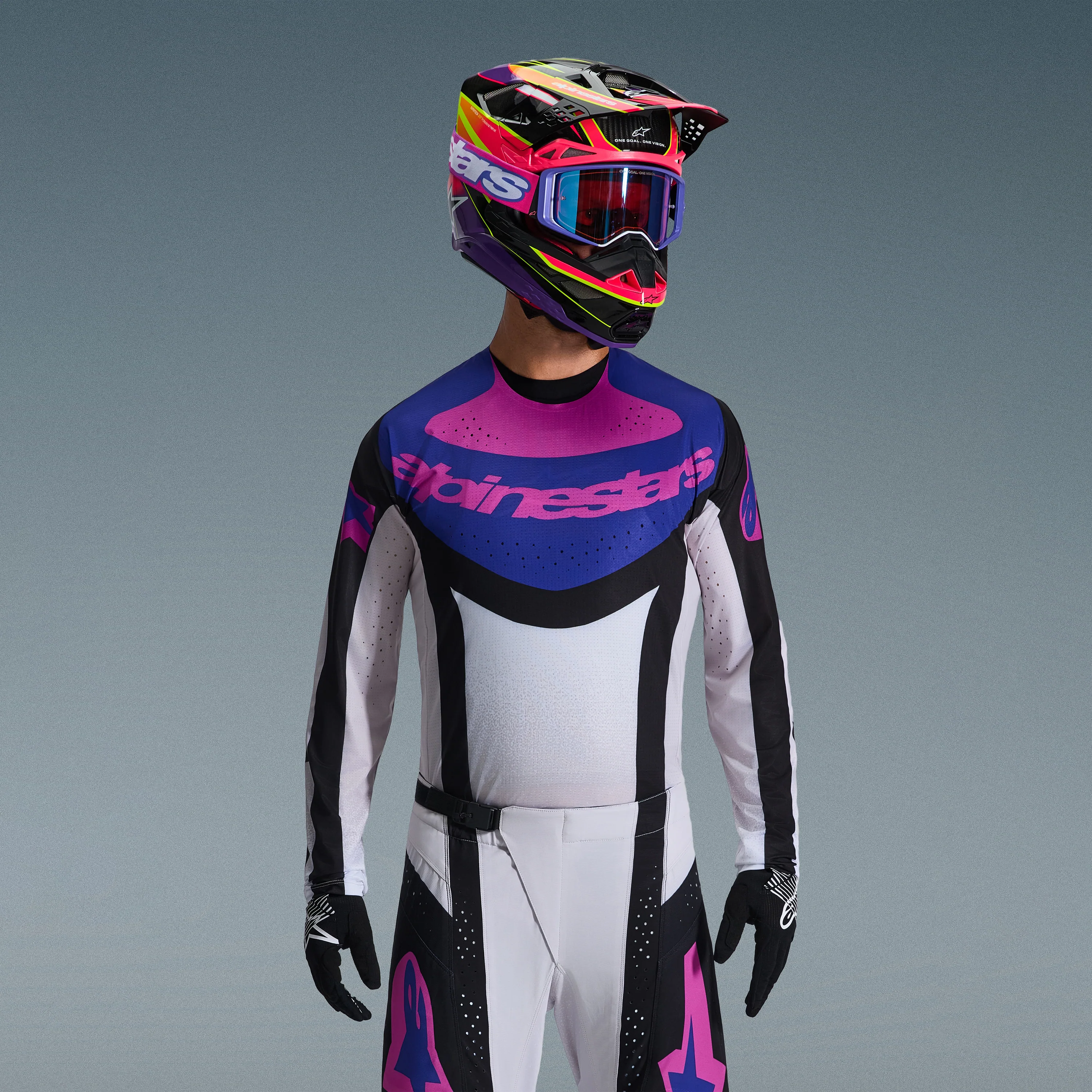 2026 Techstar Knif Gear Set - Image 5