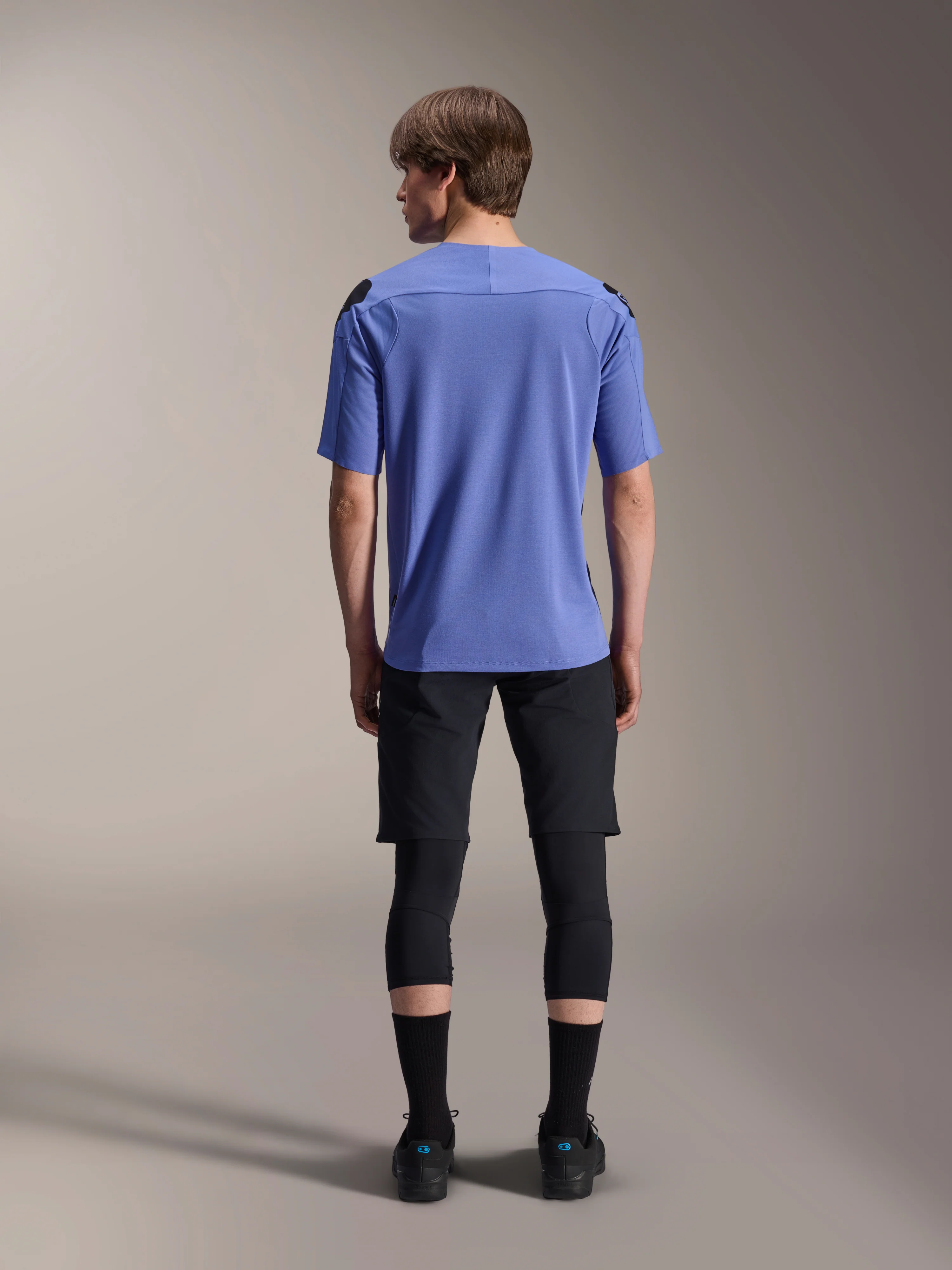 A-Aria Lite Short - Image 3