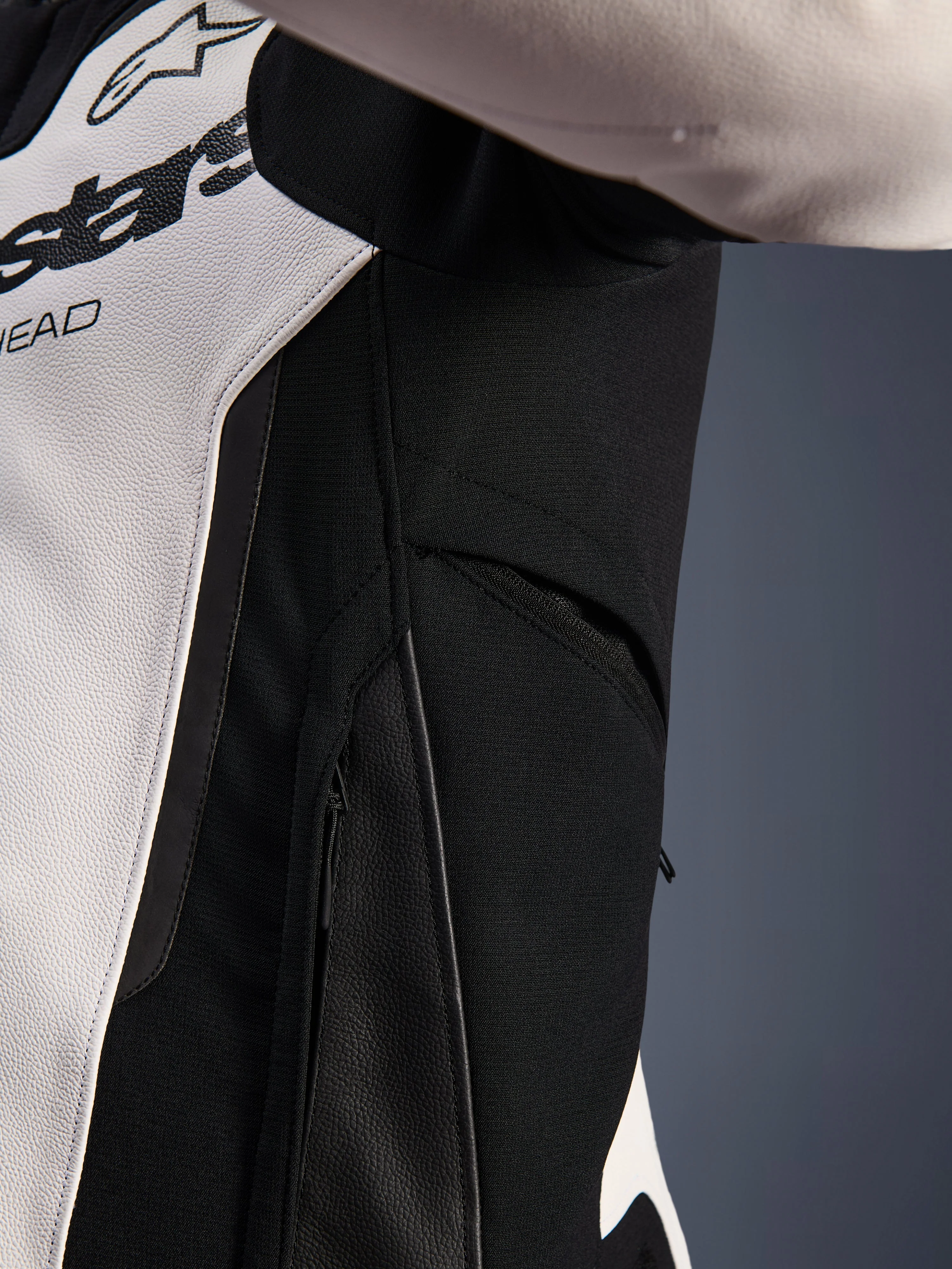 GP Force V2 Leather Jacket - Image 11