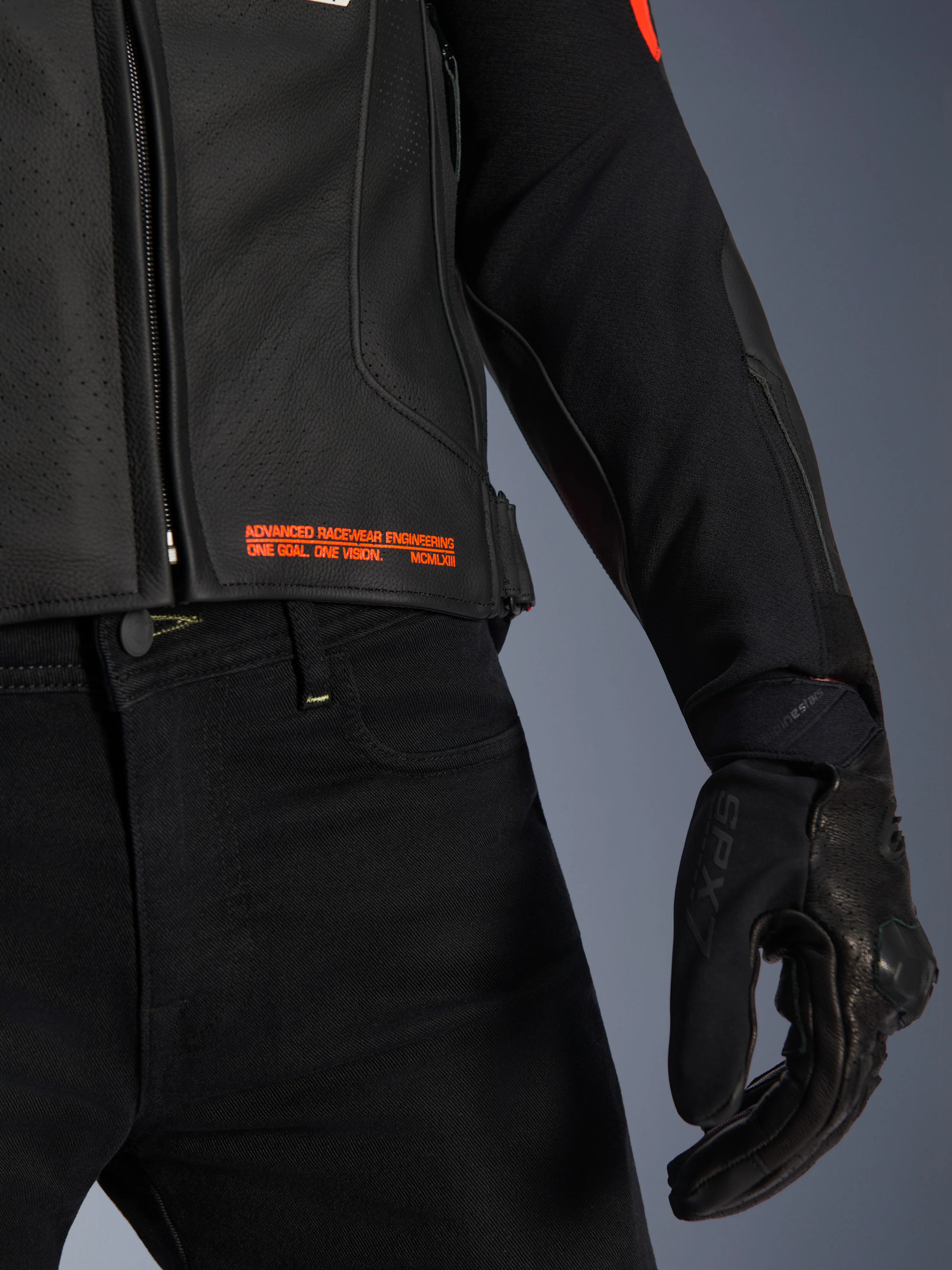 GP Plus R V4 Airflow Leather Jacket - Image 10