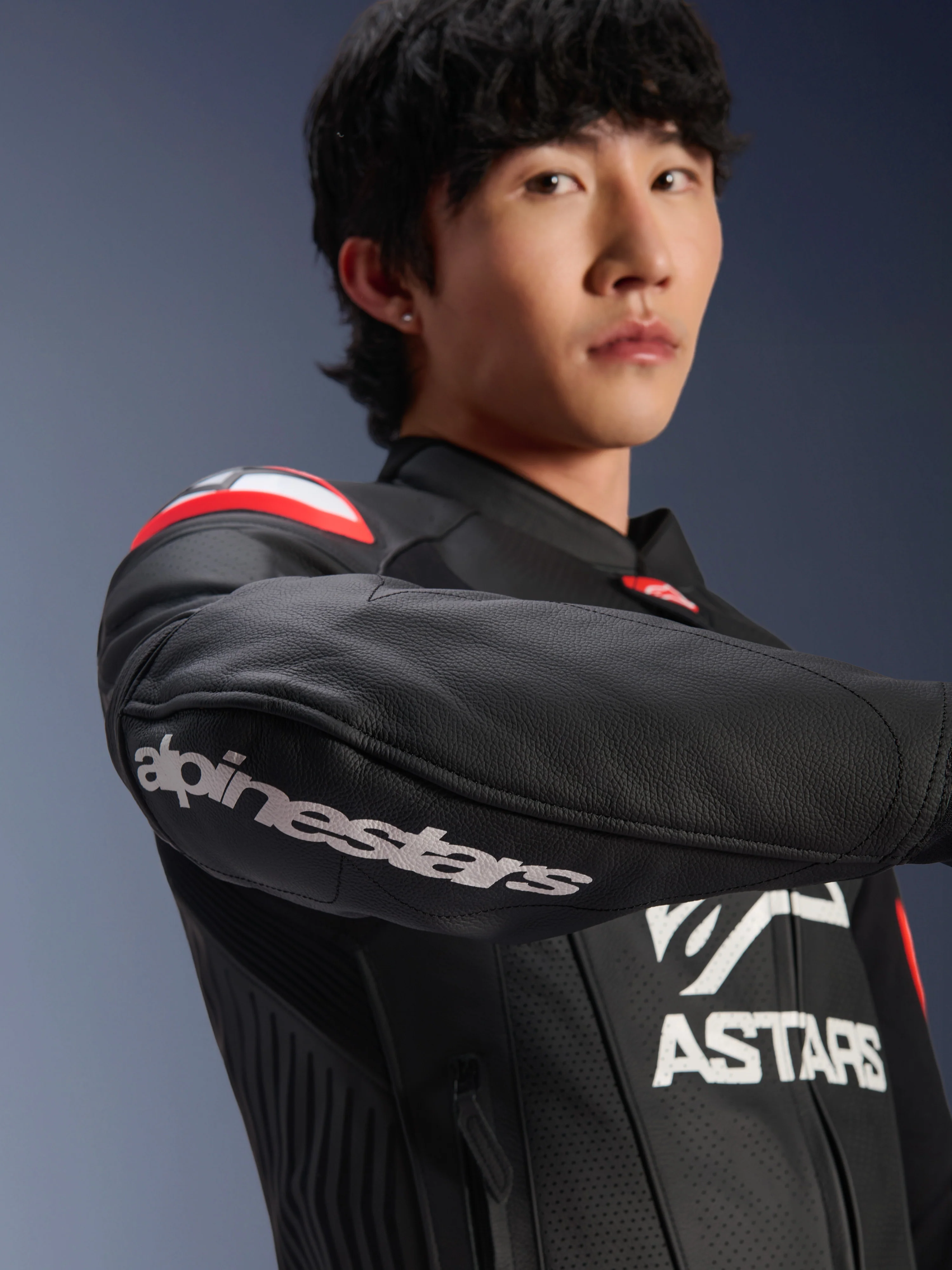 GP Plus R V4 Airflow Leather Jacket - Image 9