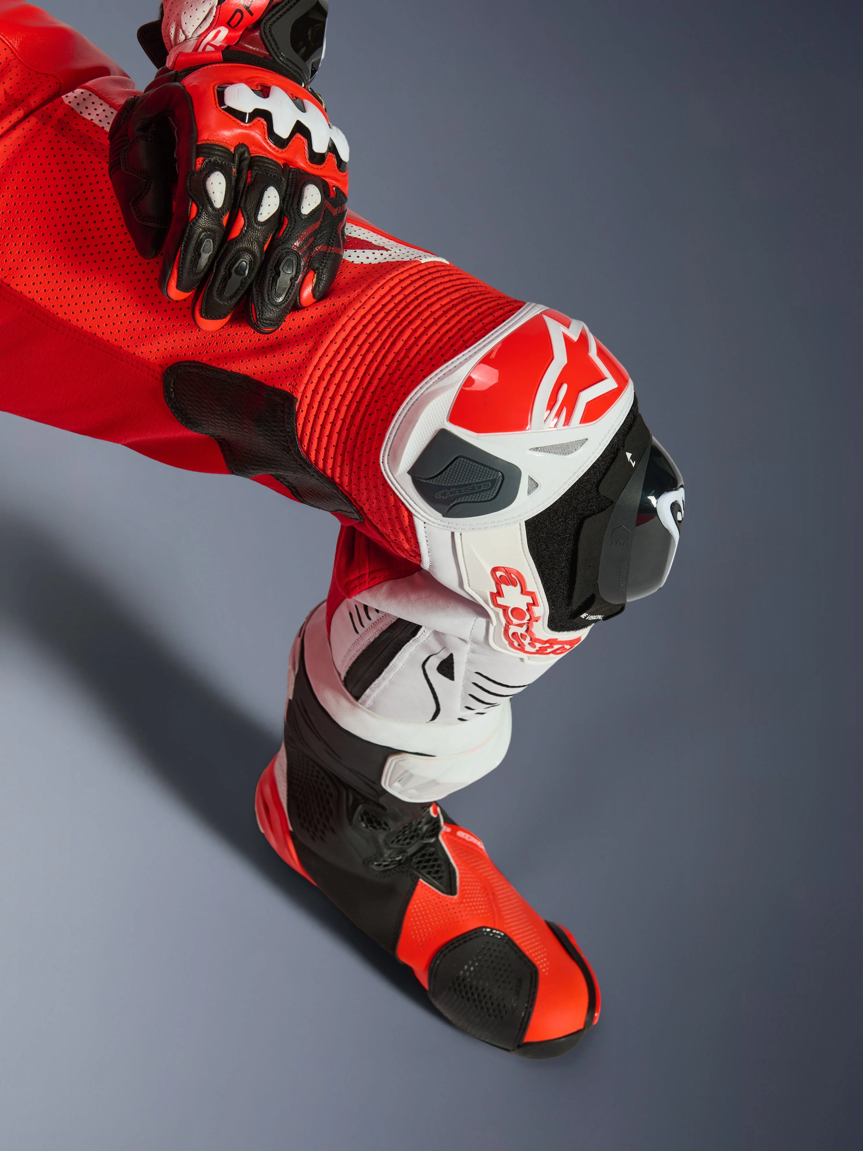 GP Tech V5 One Piece Leather Suit - Image 13