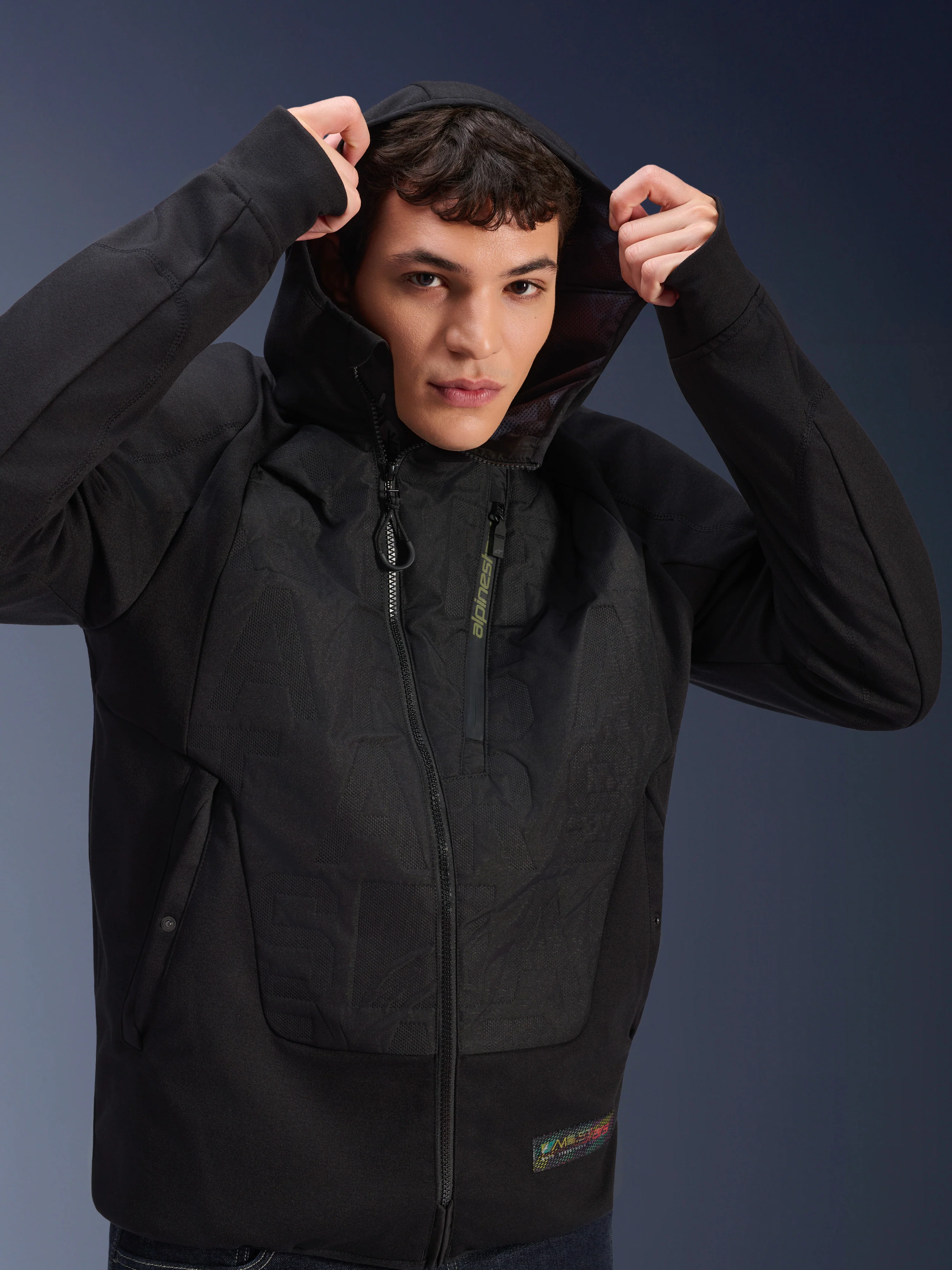 MO.ST.EQ Hybrid Hooded Jacket - Image 10