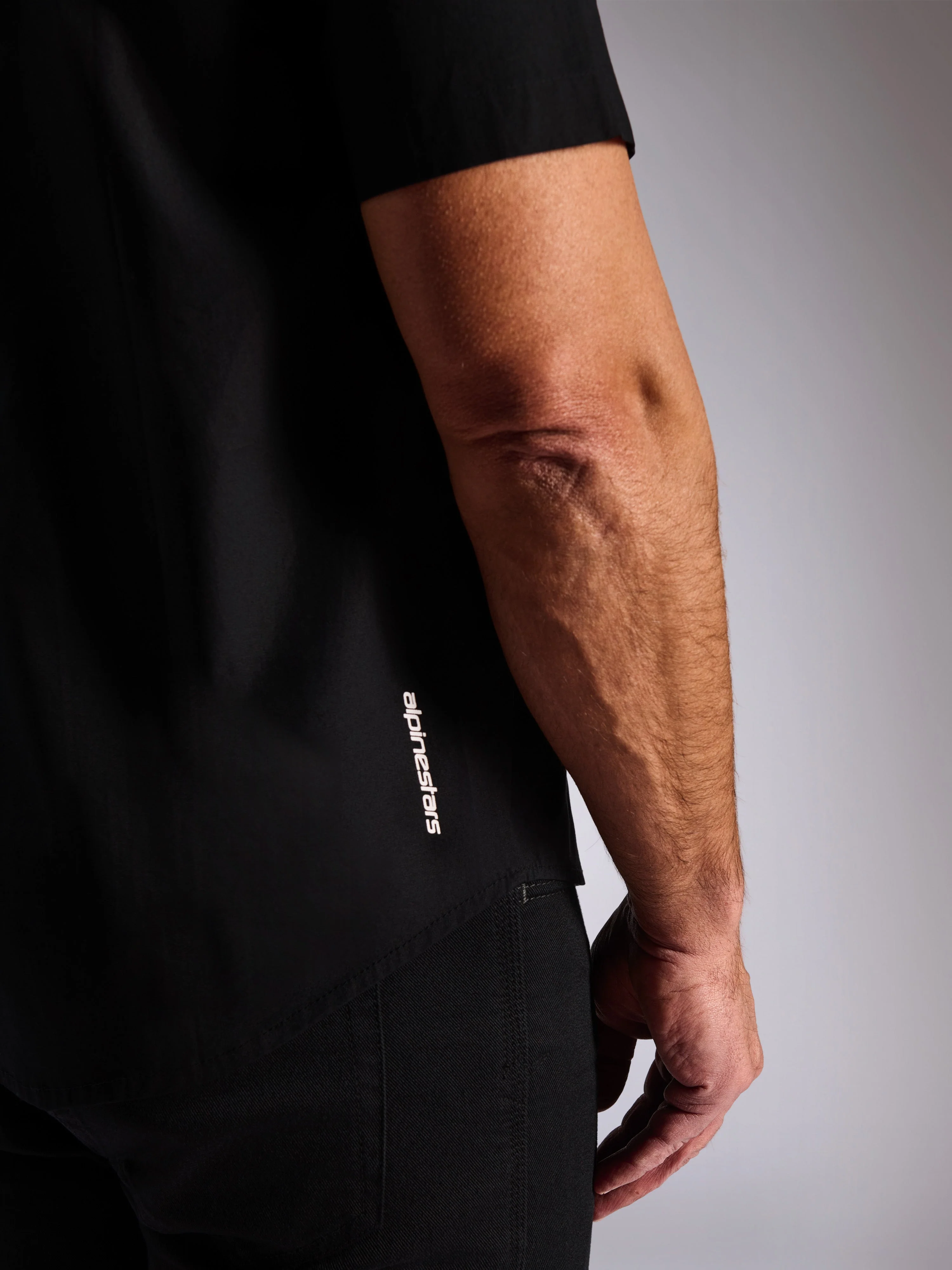 Strive Woven Shirt - Image 3