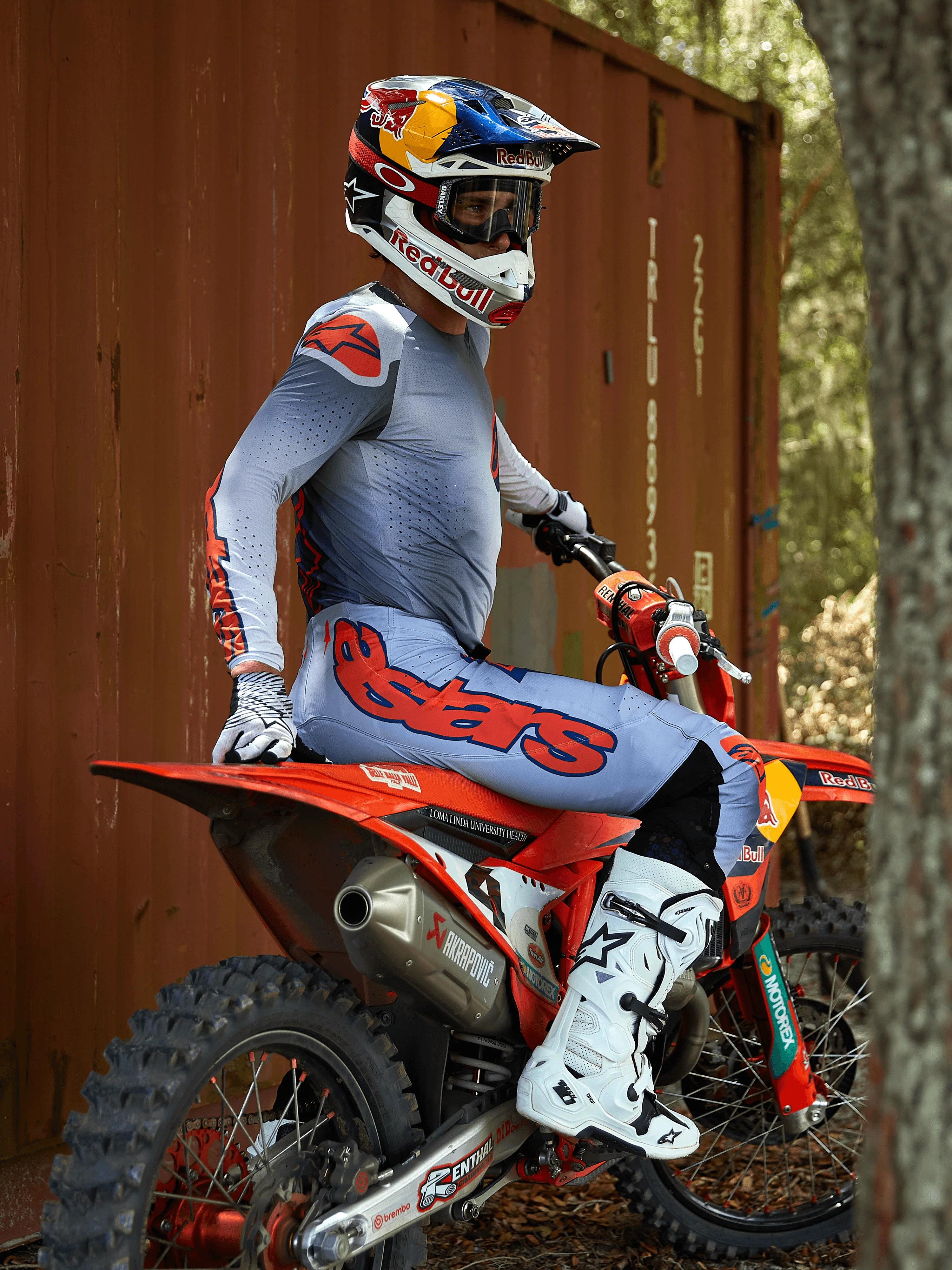 2025 Supertech Lipan Gear Set - Image 12