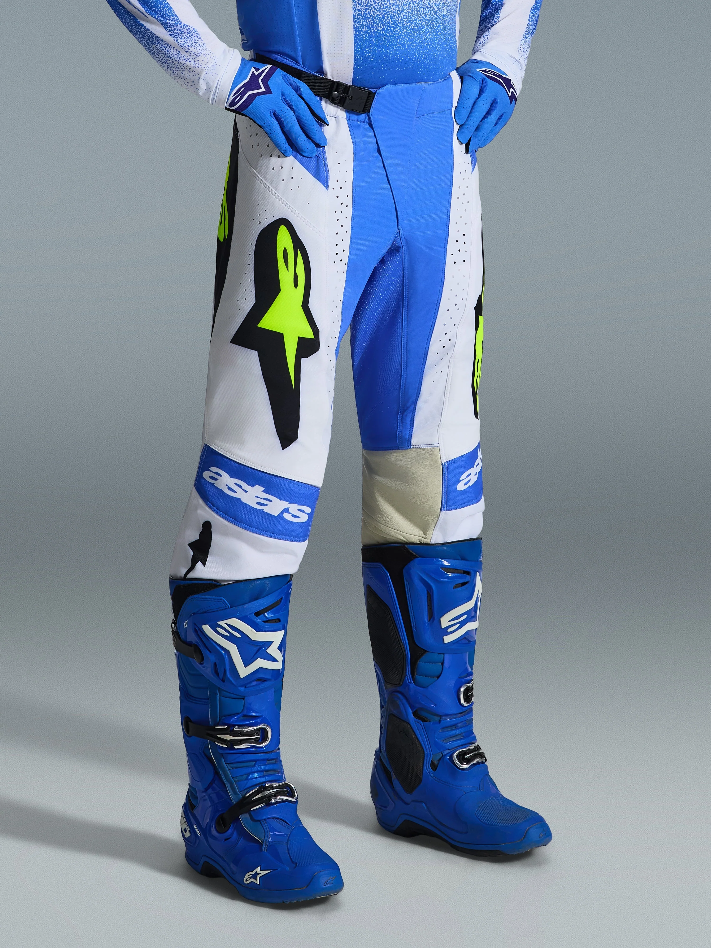 2026 Techstar Knif Pants - Image 10