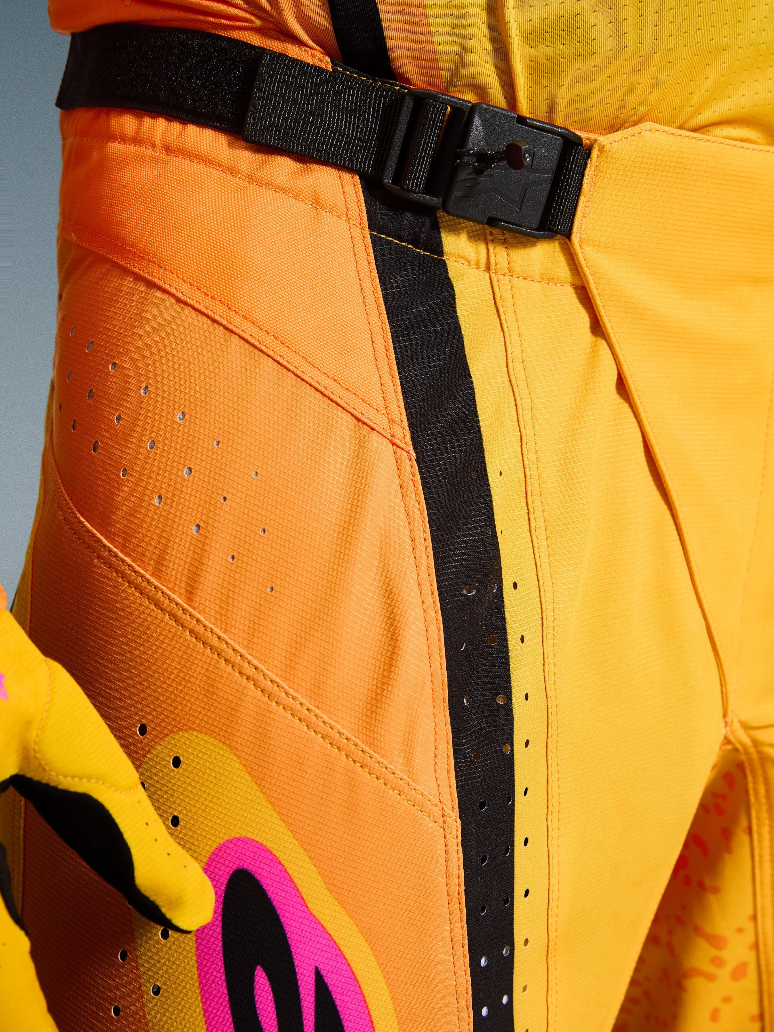 2026 Techstar Nomur Pants - Image 9
