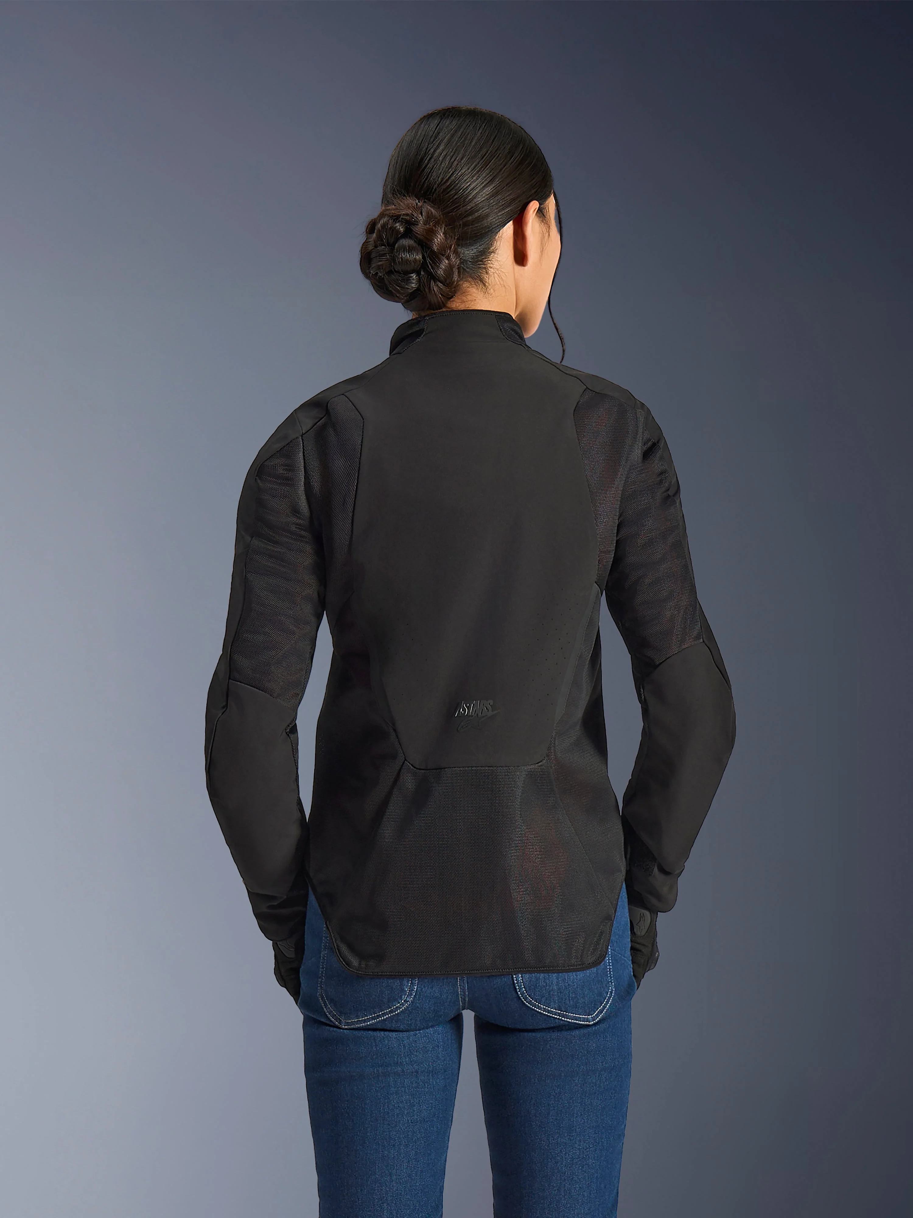 Woman Stella Aeroshell Airflow Jacket - Image 2